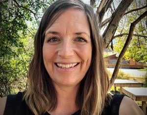 Photo of Erin Kemmis